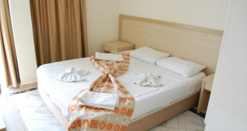 Papaya Hotel Sidé Extérieur photo